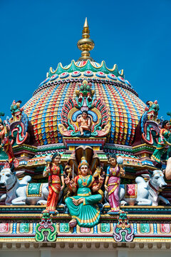 Sri Mariamman Temple, Singapore