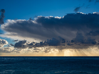 Fototapeta na wymiar Amazing Cloudscape sunset