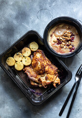 Fried chicken with mashed potato 