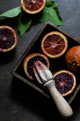Blood oranges in the darkness 