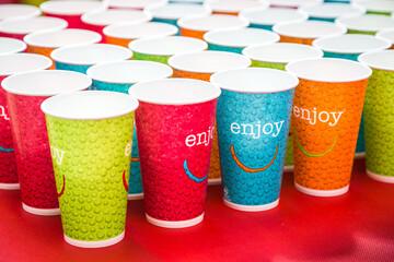 Verres Colorés Enjoy