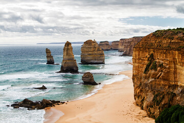 Twelve Apostles, famous landmark along the Great Ocean Road, Victoria, Australia