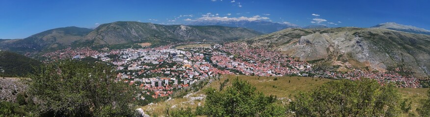 Fototapeta na wymiar Mostar panorama