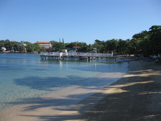 Bootssteg auf Roatan