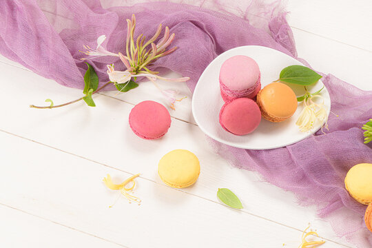 French sweet macarons