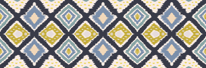 Ikat geometric folklore ornament with diamonds. Tribal ethnic vector texture. Seamless striped pattern in Aztec style. Folk embroidery. Indian, Scandinavian, Gypsy, Mexican, African rug.