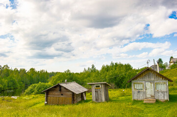 Obraz premium It's House on the green grasss, beautiful nature of Russia