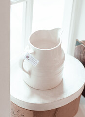 water pitcher 