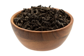 Black tea in a wooden bowl.