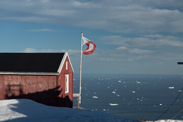 Panorama sur la baie de Disko depuis le sommet de la montagne