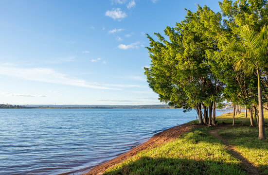 Orla do Lago Parano&aacute; em Bras&iacute;lia.