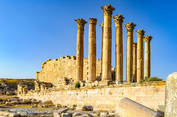 It's Roman colums in the Jordanian city of Jerash, (Gerasa of Antiquity), capital and largest city of Jerash Governorate, Jordan