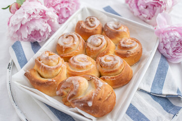 sweet home made elderflower lemon cinnamon rolls