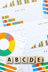 Obraz premium アルファベットとグラフ