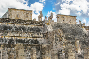 It's Temple of warriers of Chichen Itza, a large pre-Columbian city built by the Maya civilization. Mexico