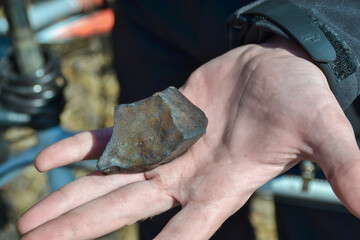 fragments of the Chelyabinsk meteorite found in winter and spring of 2013