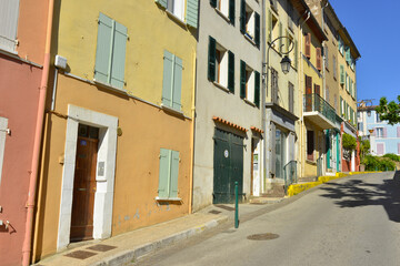 Fototapeta na wymiar Rue Général Sarrail à Pierrefeu (83390), Var en Provence-Alpes-Côte-d'Azur, France