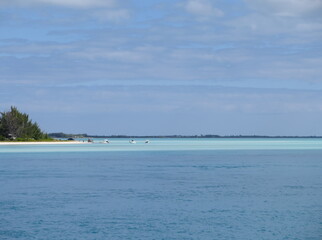 the view from a mail boat at port Eleuthera Island coordinates ca. 25°24'11.1