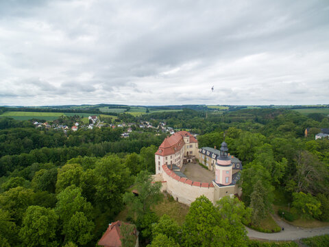 schlo&szlig; wolkenburg Limbach-Oberfrohna bei Chemnitz Sachsen Luftbild Drohne