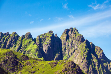 Berge auf den Lofoten in Norwegen