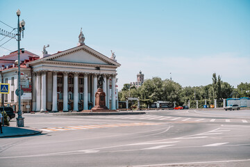 Fototapeta na wymiar Streets of Volgograd, a hero city in the Patriotic war, restored after the war