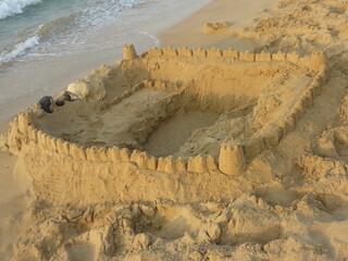 Sandburg am griechischen Strand 2