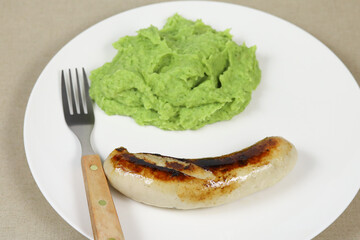 boudin blanc et purée de légumes verts