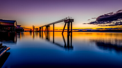 Fototapeta premium Sunset on the pier