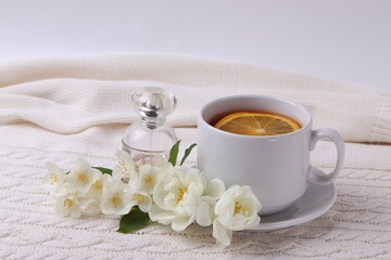 Fototapeta na wymiar vintage romantic style background and tea cup