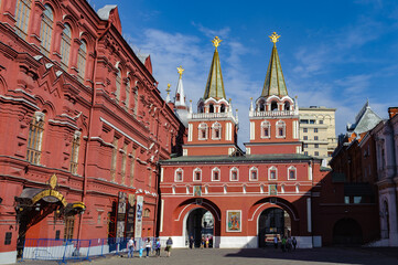 It's Gate of the Red Square, which is often considered the central square of Moscow and all of Russia, because Moscow's major streets originate from the square.