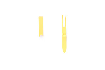 cut out yellow strip, simple paper craft for kid and kindergarten, step by step instruction, tutorial, DIY, snail project step2