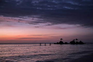 Runde Acrylglas Antireflex-Bilder Boracay Weißer Strand Sonnenuntergang, weißer Strandpfad, Insel Boracay, Philippinen.