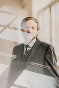 Europe, Germany, Hamburg, Hafencity, Businessman