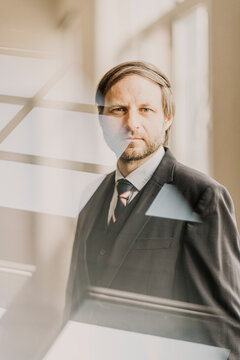 Europe, Germany, Hamburg, Hafencity, Businessman