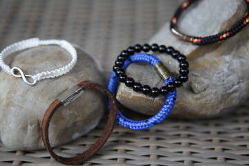 Handmade magnetic clasp bracelet. Unisex bracelet.