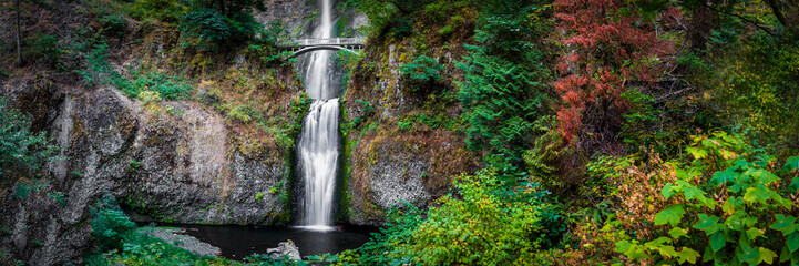Fototapeta premium Multnomah Falls, Portland, Oregon, USA