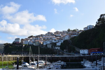 Fototapeta na wymiar vista del pueblo marinero de Lastres, Asturias, Spain