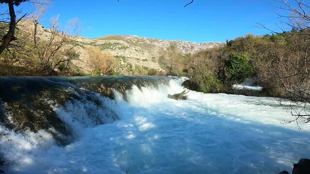 A waterfall on the river Bregava that leaves you breathless with its exceptional beauty. The gnashing of water provides the observer with automatic mental rest. Exceptional for meditation.