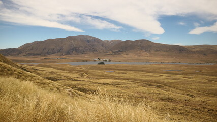 Obraz premium hakatere conservation park and gold grass