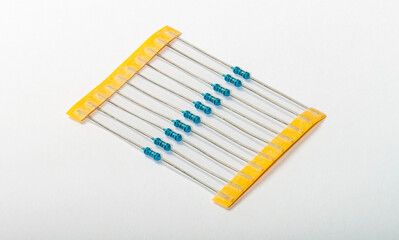 Precision metallic resistor for DIY electronics and robotics