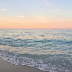 Obraz premium sunset on the beach