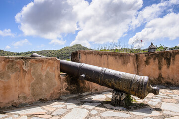 Fototapeta na wymiar It's Cannons of the Castillo Santa Rosa (Santa Rosa Castle), his