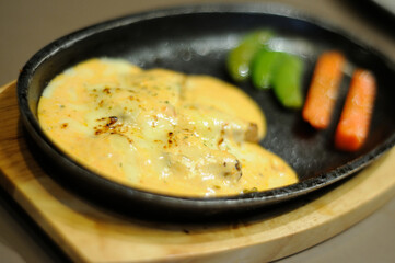 Pork Cutlets in Thick Cheese Sauce