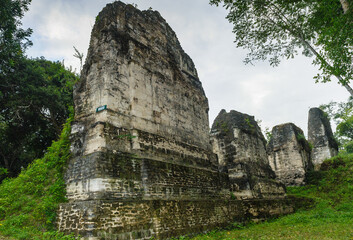Fototapeta na wymiar It's Stone ruins of Tikal, Guatemala