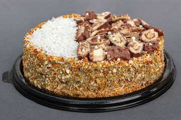 Traditional cake for special moments 4
