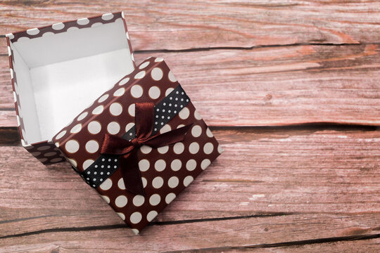 Vintage gift box