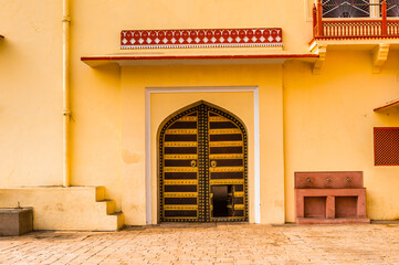 Obraz premium It's City Palace, a palace complex in Jaipur, Rajasthan, India. It was the seat of the Maharaja of Jaipur, the head of the Kachwaha Rajput clan.