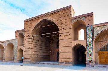 Fototapeta na wymiar It's Mosque Jameoji in Qazvin, Iran