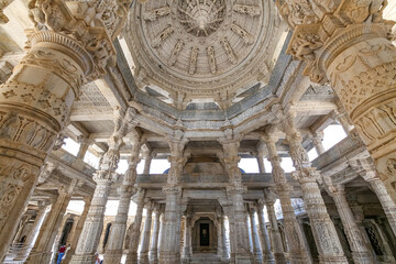Fototapeta na wymiar Famous Dilwara temple interior architecture structure with stone artwork at Mount Abu, Rajasthan, India
