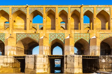 Keuken foto achterwand Khaju Brug Het is de Khaju-brug, misschien wel de mooiste brug in de provincie Isfahan, Iran. Het werd gebouwd door de Perzische Safavid-koning, Shah Abbas II, rond 1650 CE